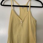 Cropped Yellow Tank Photo 0