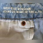 Wild Fable Distressed Mom Jeans Light Wash Ripped Denim High Rise Size 10 Photo 3