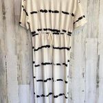 *Women's Size M (6)Tie Photo 2