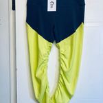 Zyia Neon Yellow Parallel Luxe High Rise 7/8 24” leggings Size 12 NWT Photo 2