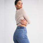 Abercrombie & Fitch  The 90’s Straight Ultra High Rise Curve Love Jeans Photo 2