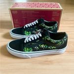 Vans Old Skool Low Top Black Green
Canvas Suede Sneakers
VNOA4BW2BML Women 8.OUS Photo 5