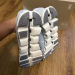 On Cloud Heather fossil running athletic training shoes sneakers women’s 9 new Blue Photo 4