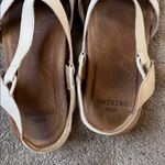 Earth Origins  Berri Cream Sandals SIZE 11M Photo 4