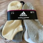 Adidas NWT  6 Pairs Women's Cushioned Athletic Socks - Cream, Gray, White Photo 3