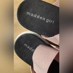 Madden Girl  Womens Slingback  Strappy Blush Pink Elastic Size 8  Slip On Sandals Photo 2