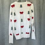 Andree by Unit  White Sweater with Red and Green Accents Photo 3