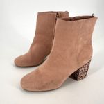 James Avery Old Navy Women's Faux Suede Glitter Block Heel Ankle Bootie Blush Pink‎ Size 8 Photo 5