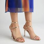 Steve Madden Theresa Gold Strappy Buckle Heels in Champagne Gold Size 9 Photo 0
