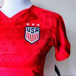 Nike  Womens USA 2019 Away Stadium Soccer Jersey Womens XS Red Kit Slim Fit Gift Photo 5