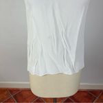 Everlane  Silk Sleeveless Tank Top in Off White Photo 3