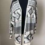 Aeropostale Black/Whtie Oversized Cardigan Size Extra Small Photo 1