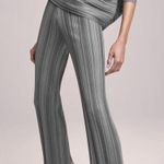 ZARA NWOT RIBBED KIT TROUSERS High-waisted trousers. Elastic waistband. Photo 1