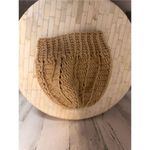 H&M Woman’s brown crochet beanie Photo 1