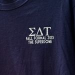 Gildan Sigma Delta Tau Sorority University Greek Life Formal 2013 Tee Shirt, Med Photo 1