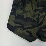 Old Navy  Active Women's Go-Dry Lined Camo Print Athletic Shorts Green Small Photo 5