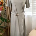 Cider Solid Belted Knitted Midi Dress in Grey Photo 6