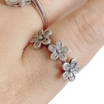 Sterling Silver 925  3 Flowers Ring Sz 9 Photo 1