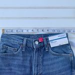 Arizona Jeans Arizona Jean Co. 90s straight highest rise slim blue jeans size 1 Photo 2