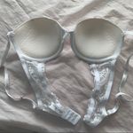 Marilyn Monroe white lace bra Photo 7