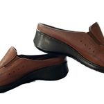 Naturalizer  Recite Brown Leather Shoes Clogs Mules Slip On Size 7 NEW Photo 5