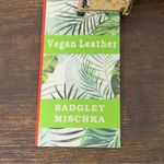 Badgley Mischka Long Card White Wallet 7.75” X 4.25” X 1.00” Card Holder… Photo 6