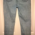 Tinseltown Juniors' Destructed Mom Jeans Size 7 Light Wash With Holes Photo 5
