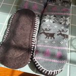 Forever 21 NWOT Winter Bootie Socks w Pom Pom String Ties & Traction Sole Bottoms Pink Photo 3