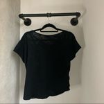 Sparkle & Fade Geometric design T-shirt Photo 3