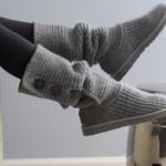 UGG AUTHENTIC  GREY LELAND BOOT Photo 2