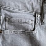 White House | Black Market Women’s White High Rise Boot Crop Jeans Size 2 – Classic Fit Stretch Denim Photo 3