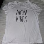 Rae Dunn  T shirt MOMVIBES S‎ Photo 0