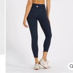 Vuori  woman’s stride legging small color Ink 7/8 Length Photo 3