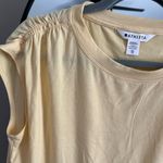 Athleta getaway tee T-shirt Light Yellow Short Sleeve Top Photo 1