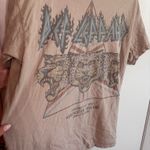 Def Leppard  Tee Photo 1