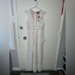 New Lulus Amora White Lace Jumpsuit wide leg size medium. Photo 8