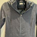 Athleta Victory Fitted Black Sporty Hooded zip up Hoodie Zipped Pockets Jacket Photo 1