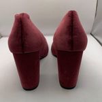 Jessica Simpson  Burgundy Velvet Chunk Heel Pumps size 9.5 F5 Photo 4