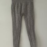 Gymshark Leggings Color is Gray Size is XS Photo 6
