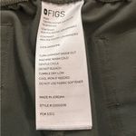 FIGS  Women’s Olive Green Zamora Jogger Scrub Pants Size XXL Petite Style 1000208 Photo 3