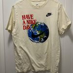 Nike  Earth Graphic Short Sleeve Tshirt Photo 0