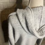 PINK - Victoria's Secret Victoria's Secret Pink Womens Ribbed Cropped Hooded Sweater Size Large‎ Photo 3