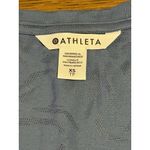 Athleta  Floral‎ Blue Essential V-neck Mesh Trim Short Sleeve T-Shirt size XS NWT Photo 2