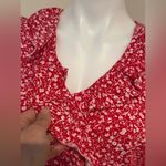 CHAPS  Red & White Floral Print Ruffled V Neck Sleeveless Summer Blouse S… Photo 5