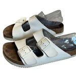 Birkenstock  White Leather Arizona Sandals, Sz EU 40 Photo 1