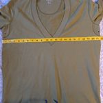 Liz Claiborne  Olive Ribbed Sweater Photo 4