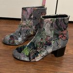 Rag and Bone 💙💖  Drea Velvet Floral Print Ankle Booties size 37.5 Photo 3