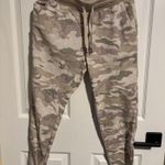 Old Navy Camo Sweatpants Joggers Photo 0