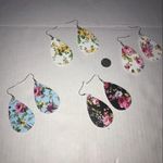 Floral Teardrop Earrings Faux Leather Set of 4 New Photo 5