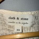 Cloth & Stone  Sleeveless Linen Smocked Detail Cream Top XS Photo 2